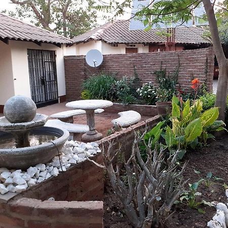 Sonke Ball House Bed and Breakfast Blantyre Exterior foto