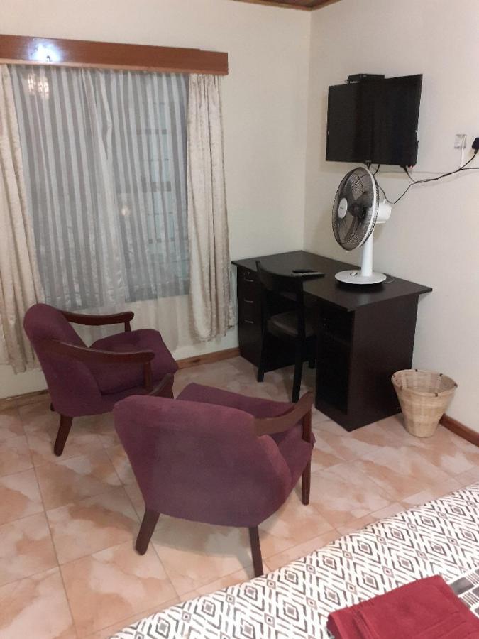 Sonke Ball House Bed and Breakfast Blantyre Exterior foto