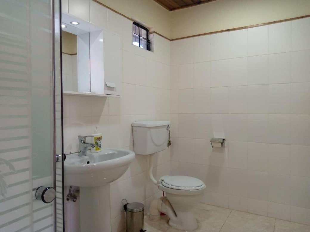 Sonke Ball House Bed and Breakfast Blantyre Exterior foto